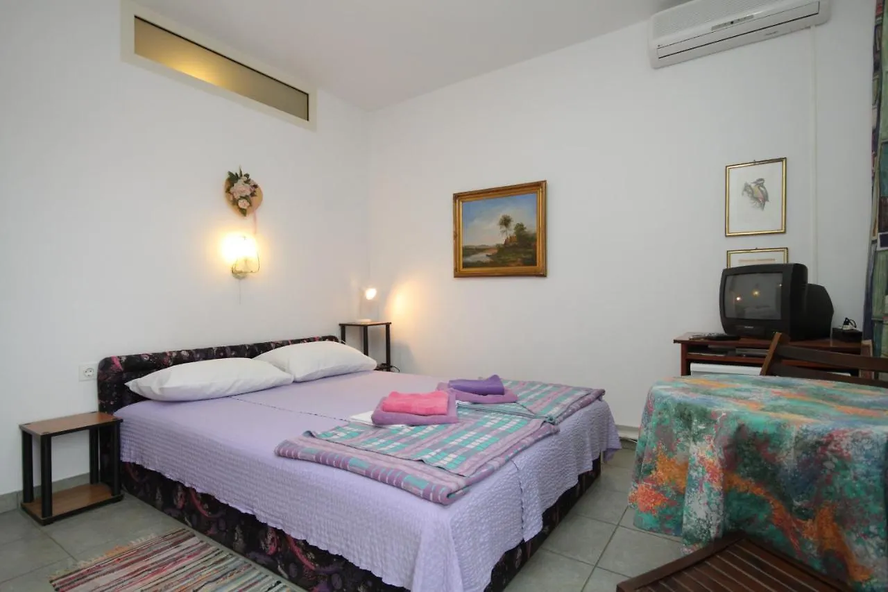 Double Room Mali Losinj 7953B
